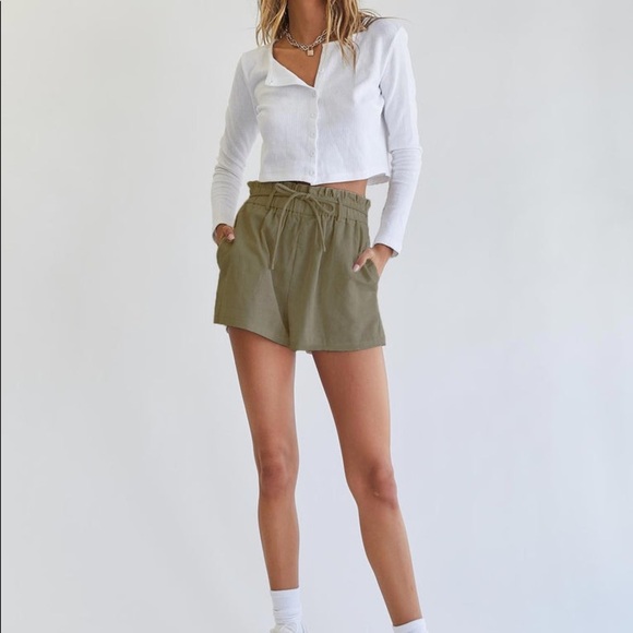 Princess Polly Olive Green Women Shorts - Picture 3 of 5